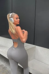 Проститутка Олечка